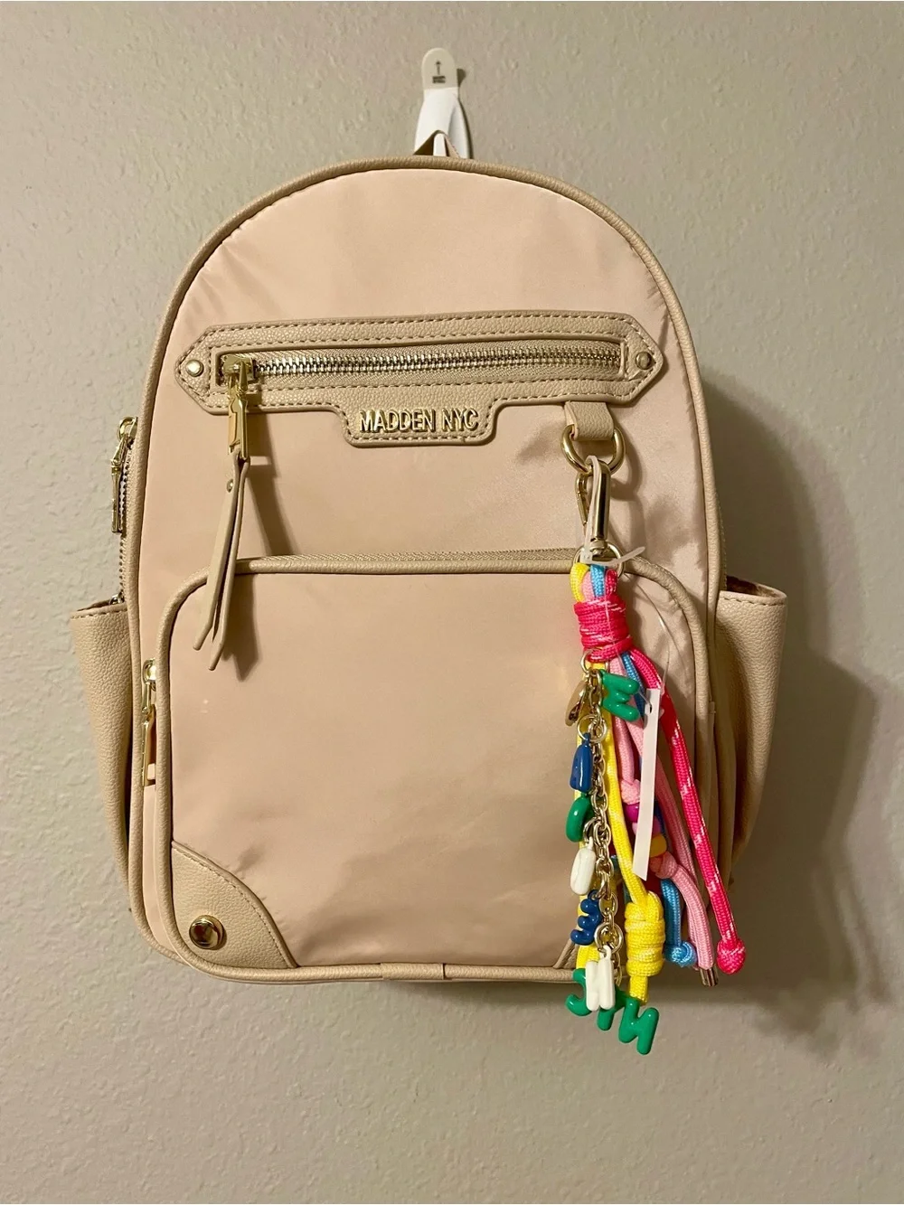 Madden Nyc material nylon